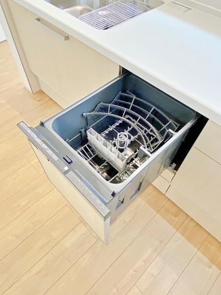 【2号棟】緑区新築戸建　LDK22帖　床暖房　吹抜