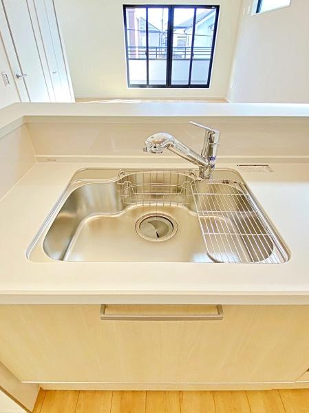 【2号棟】緑区新築戸建　LDK22帖　床暖房　吹抜