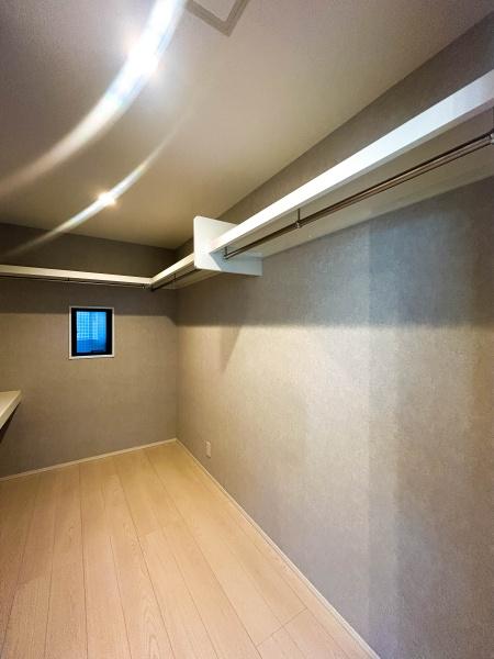 戸塚区新築戸建　食器洗浄機　ファミリークローゼット　カースぺ