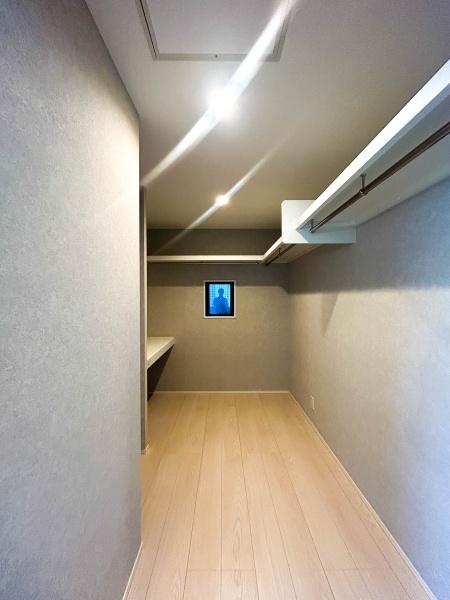 戸塚区新築戸建　食器洗浄機　ファミリークローゼット　カースぺ