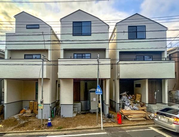 【A号棟】戸塚区新築戸建　カースぺ　納戸　小学校まで歩4分