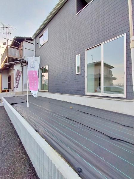 【1号棟】海老名市新築戸建　洋風和室　3台駐車可