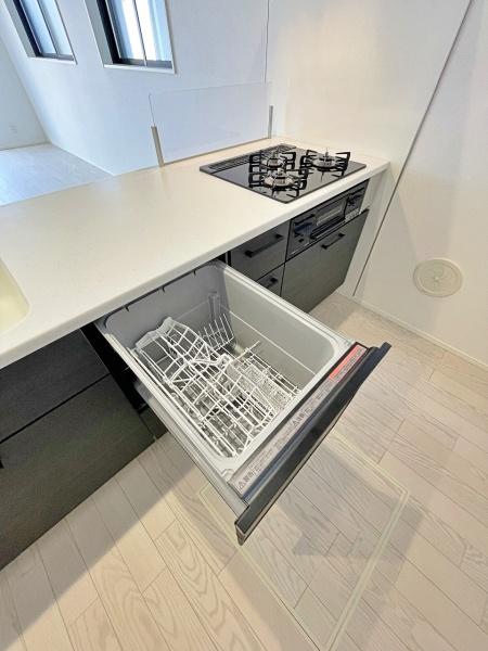 【1号棟】旭区新築戸建　納戸　南面バルコニー