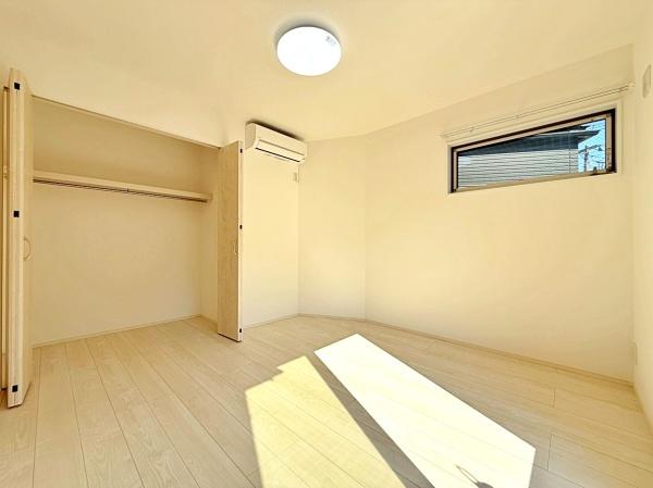 【1号棟】横須賀市新築戸建　対面キッチン　都市ガス