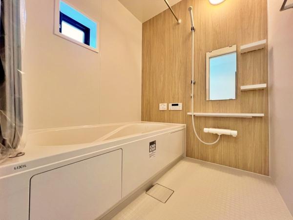 【2号棟】神奈川区新築戸建　WIC　SIC　パントリー