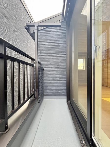 【1号棟】藤沢市新築戸建ロフト湘南エリア(バルコニー)