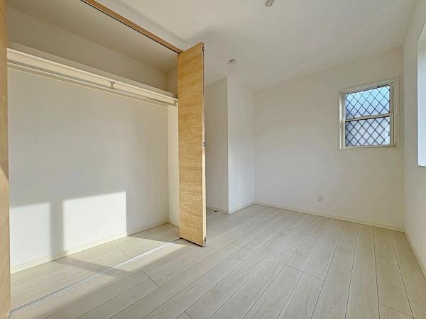 【2号棟】藤沢市新築戸建ロフト湘南エリア(洋室)