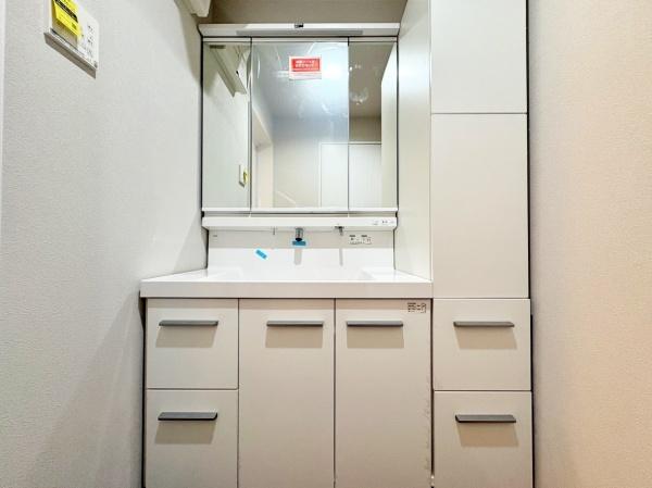 中区新築戸建ビルトイン車庫庭付