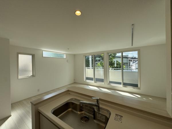 【A号棟】中区新築戸建ビルトイン車庫LDK18帖
