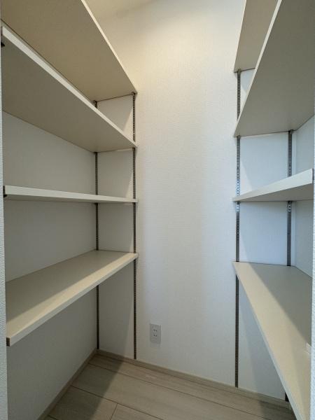 【B号棟】中区新築戸建ビルトイン車庫LDK18帖