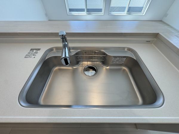 【B号棟】中区新築戸建ビルトイン車庫LDK18帖