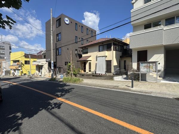 【B号棟】中区新築戸建ビルトイン車庫LDK18帖