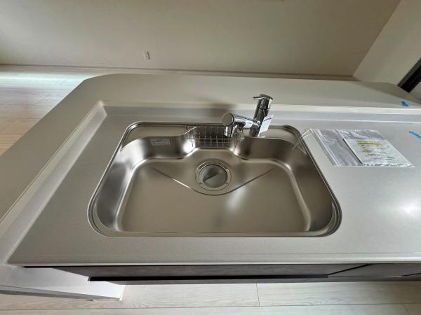 【1号棟】南区新築戸建　LDK18帖　対面キッチン