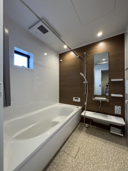 【1号棟】旭区新築戸建 LDK18帖 吹抜け 角地 SIC(バス)