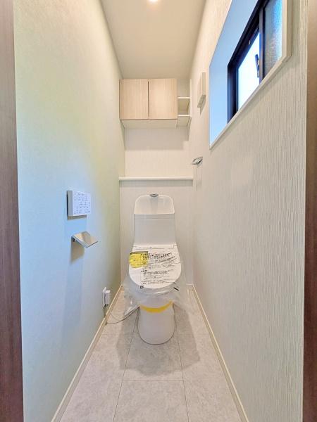 鎌倉市稲村ガ崎2丁目の中古一戸建て(トイレ)