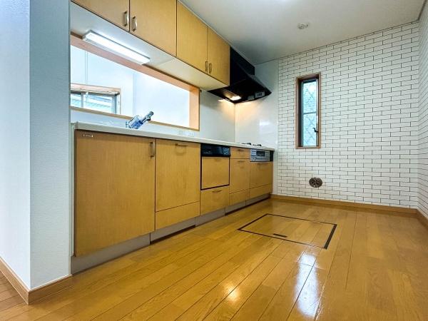 横浜市泉区上飯田町の中古一戸建て(キッチン)