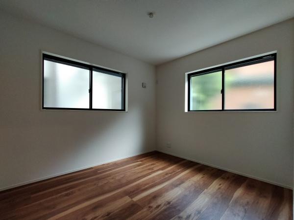 【1号棟】磯子区新築戸建　LDK19帖　南面バルコニー