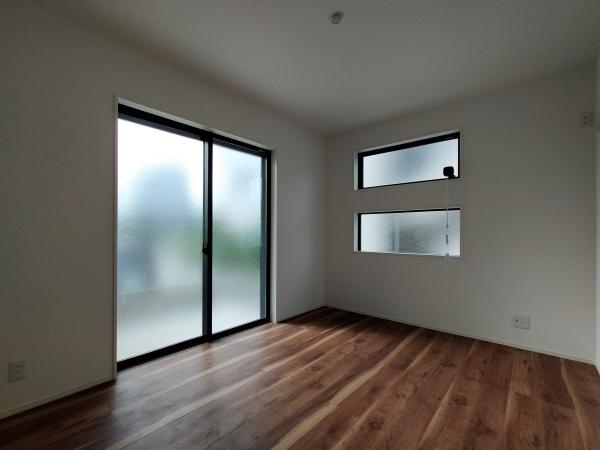 【1号棟】磯子区新築戸建　LDK19帖　南面バルコニー