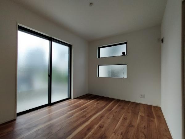 【1号棟】磯子区新築戸建　LDK19帖　南面バルコニー