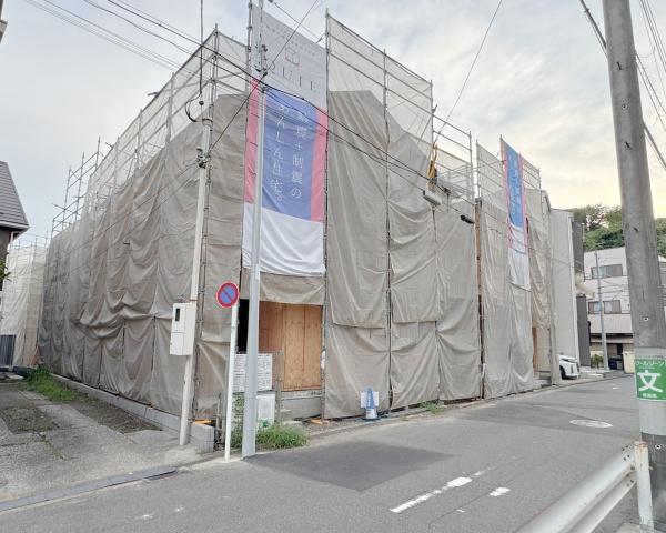 【1号棟】磯子区新築戸建　ビルトイン車庫　対面キッチン