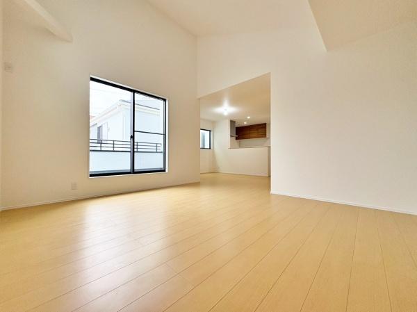 【2号棟】相模原市新築戸建2台駐車可LDK21帖(リビング)