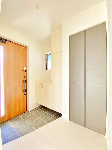 【2号棟】茅ヶ崎市新築戸建2台駐車可WIC