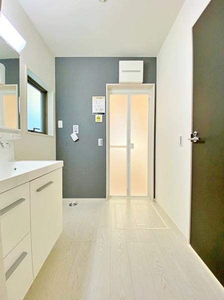 【2号棟】茅ヶ崎市新築戸建2台駐車可WIC