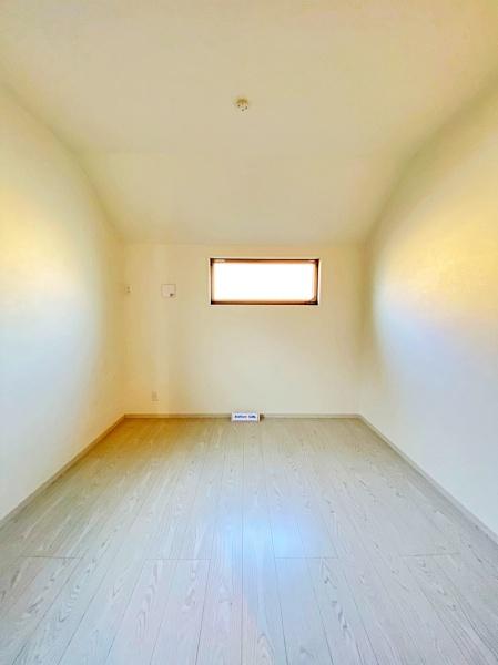 【2号棟】茅ヶ崎市新築戸建2台駐車可WIC