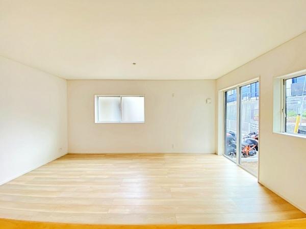 【1号棟】旭区新築戸建閑静な住宅街(リビング)