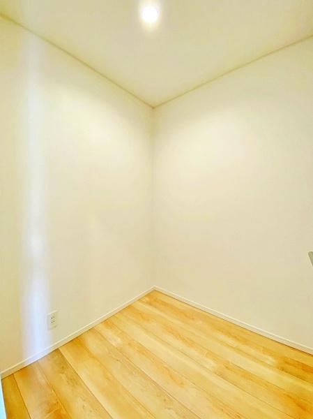 【1号棟】旭区新築戸建閑静な住宅街(収納)