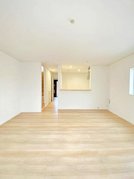 【2号棟】旭区新築戸建閑静な住宅街(リビング)