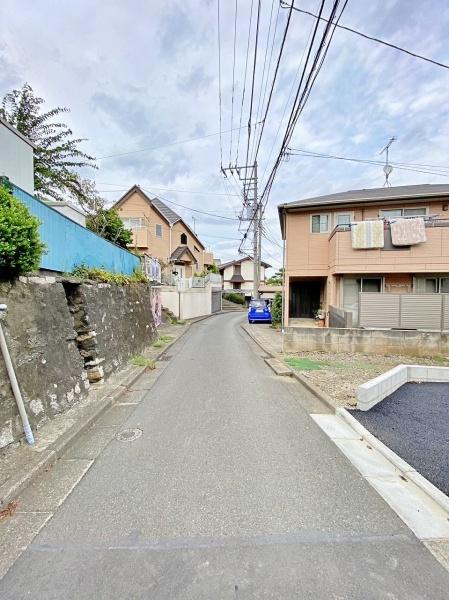 【2号棟】旭区新築戸建閑静な住宅街(前面道路含む現地写真)