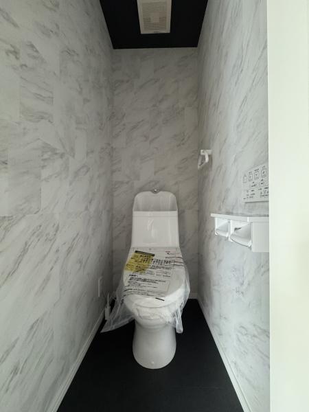 旭区新築戸建リビング19.6帖ロフト