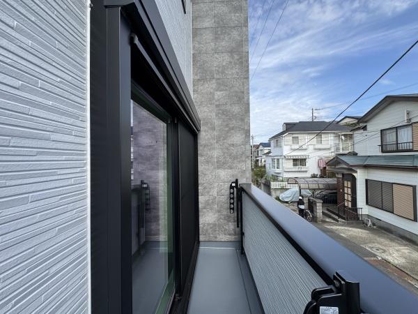 旭区新築戸建リビング19.6帖ロフト