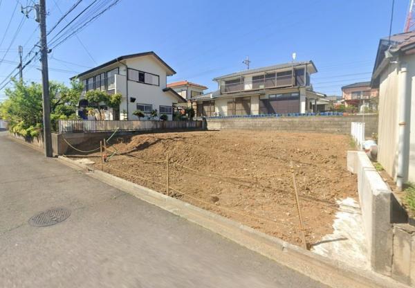 都筑区売地建築条件無し整形地南道路