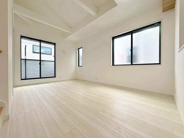 【2号棟】金沢区新築戸建ルーバルZEH水準省エネ住宅