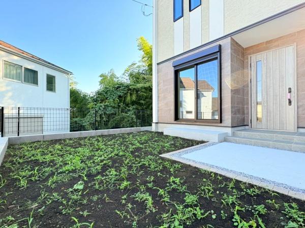 横浜市港北区小机町の新築一戸建