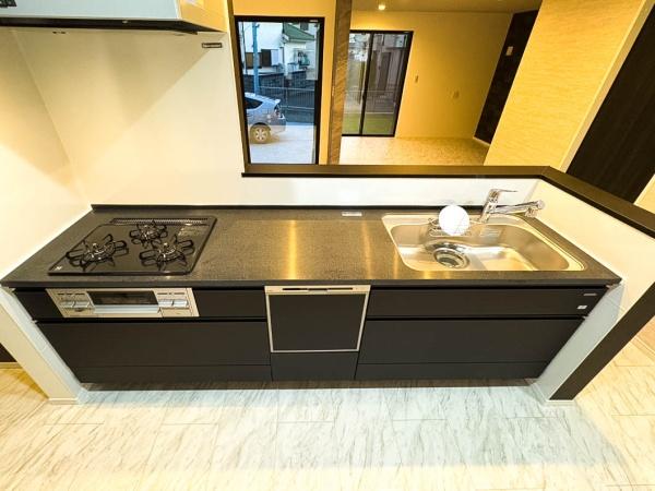 茅ヶ崎市高田１丁目の新築一戸建