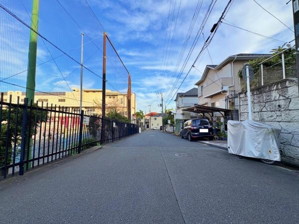保土ケ谷区中古戸建LDK18帖ビルトイン車庫