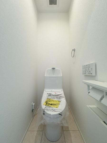 都筑区新築戸建パントリーWIC屋根付きバルコニー