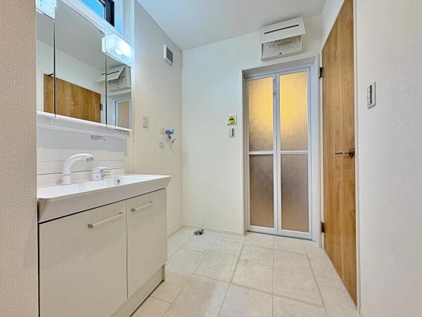 【1号棟】緑区新築戸建2台駐車可LDK20帖