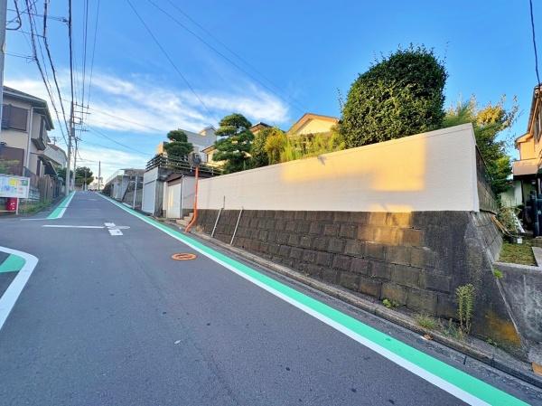 【2区画】南区売地建築条件無し2台駐車可