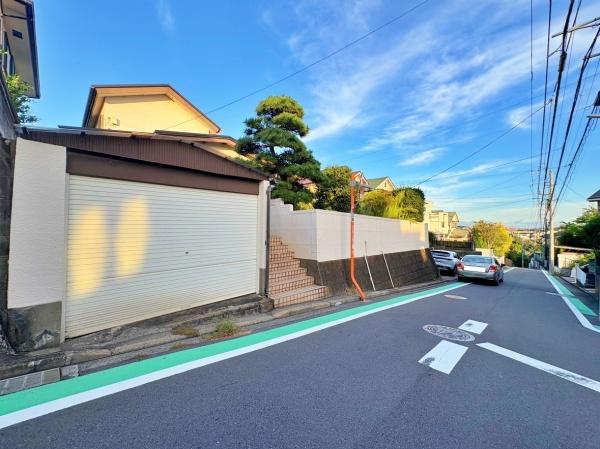 【2区画】南区売地建築条件無し2台駐車可