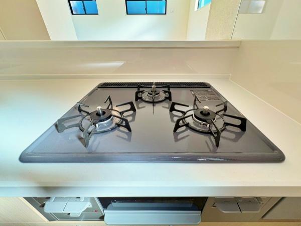 【2号棟】大和市新築戸建2台駐車可床暖房