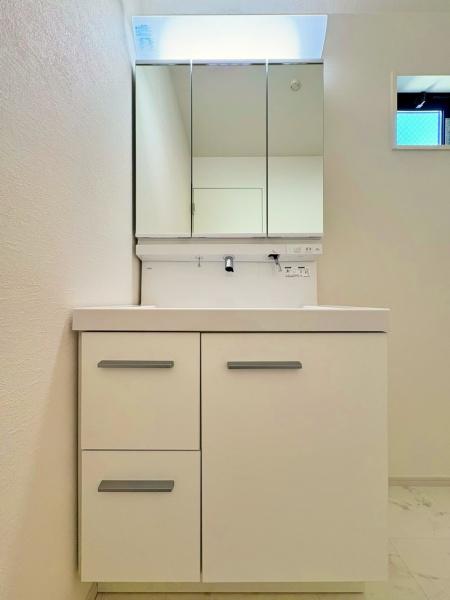 【2号棟】大和市新築戸建2台駐車可床暖房