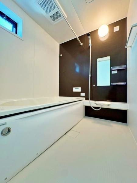 【2号棟】大和市新築戸建2台駐車可床暖房