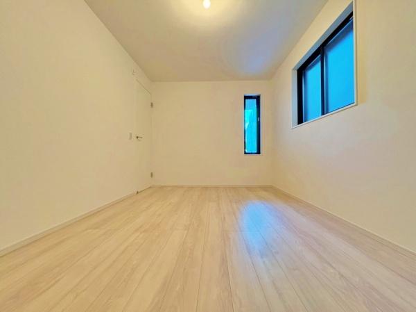 【2号棟】大和市新築戸建2台駐車可床暖房