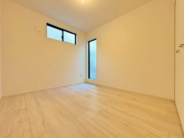 【2号棟】大和市新築戸建2台駐車可床暖房