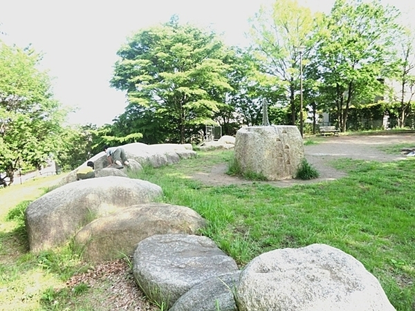 横浜市青葉区美しが丘西２丁目の中古一戸建て(美しが丘西滝の沢公園)