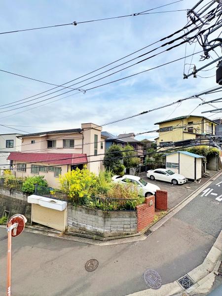 横浜市西区境之谷の新築一戸建